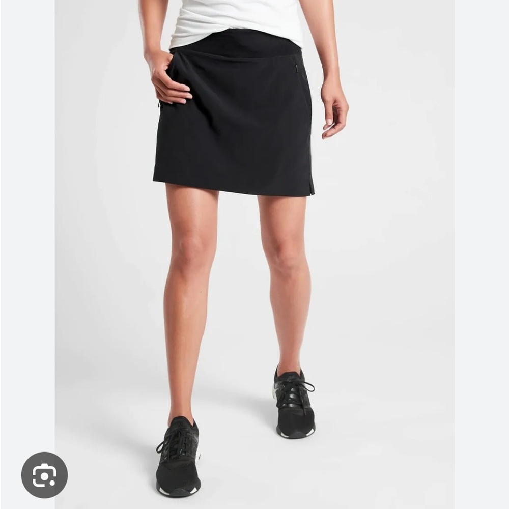Athleta Soho Skort Black Skirt with Zip Pockets and Under Shorts